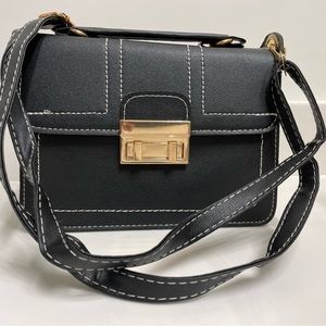 Top handle metal box bag